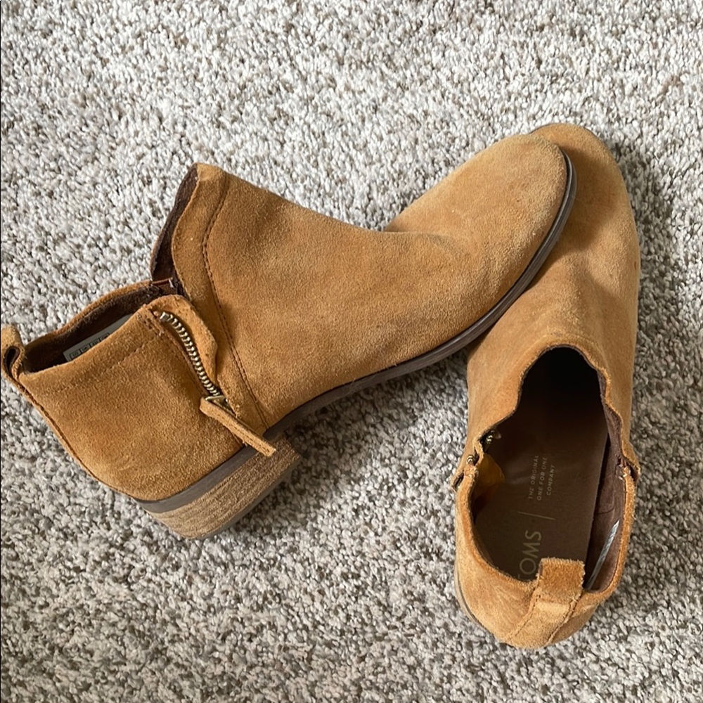 TOMS Tan Suede Boots